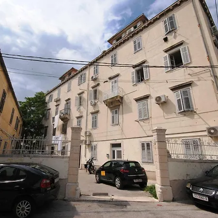 Angie Apartamento Split