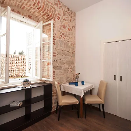 Angie Apartamento Split