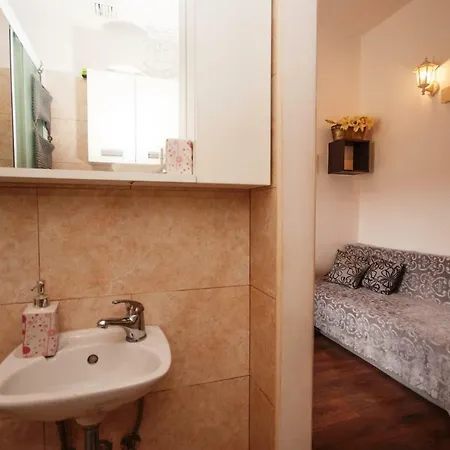 Angie * 斯普利特